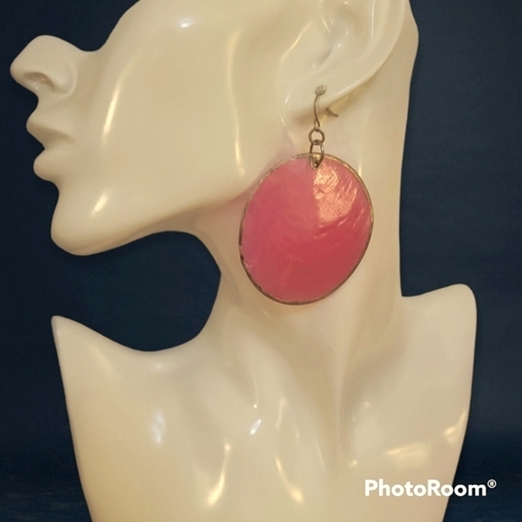 Vintage Jewelry - 3/$20 Pink Jumbo Shell Beach Circle Earrings